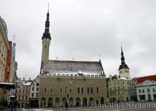 Tallinn: Town Hall Square