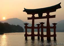 Japan: Hiroshima Miyajima Torii